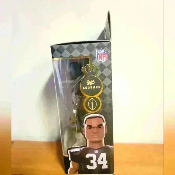 Funko gold NFL Bo Jackson LA Radiers - Picture 6 of 6